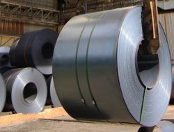 Krakatau Steel (KRAS) Minta Pinjaman Dana Rp 8,28 T ke Danantara